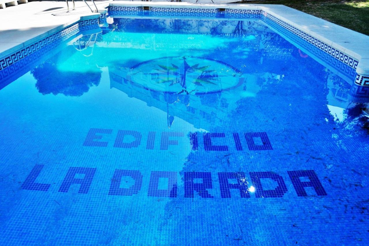 Shiny Studio With Pool & Carihuela Beach At 500M Torremolinos Exteriör bild