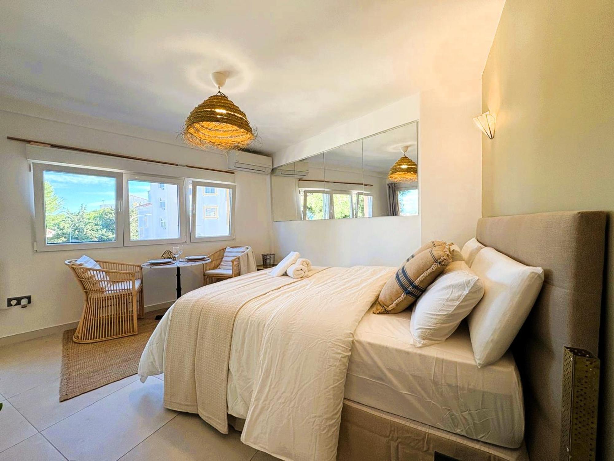 Shiny Studio With Pool & Carihuela Beach At 500M Torremolinos Exteriör bild