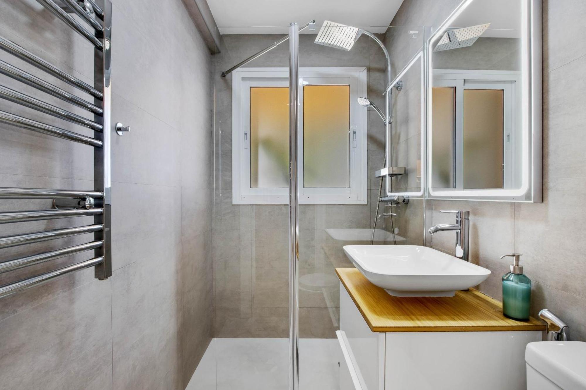Shiny Studio With Pool & Carihuela Beach At 500M Torremolinos Exteriör bild
